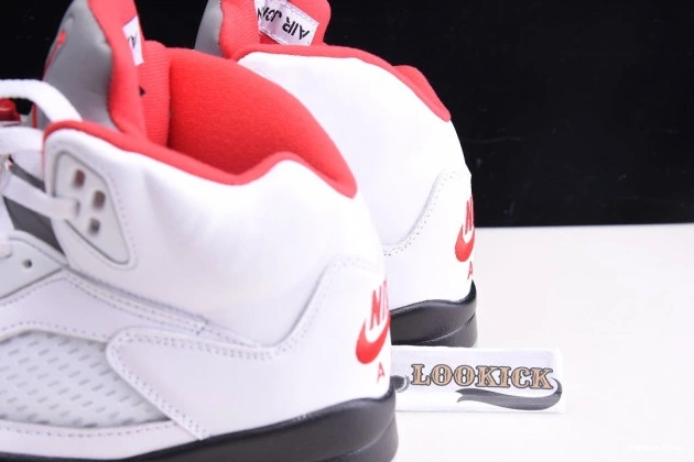 HYPE Jordan Fire Red (2020) Retro Tongue Air 5 Silver DA1911-102 0713